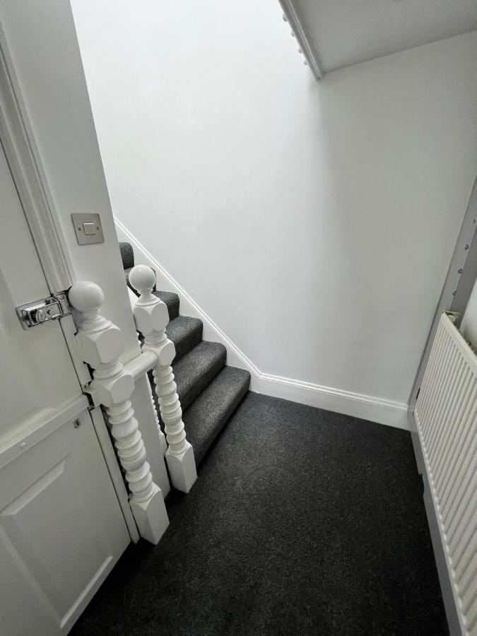 Lovely 2 Bedroom Flat With Roof Terrace In London Nw6 외부 사진