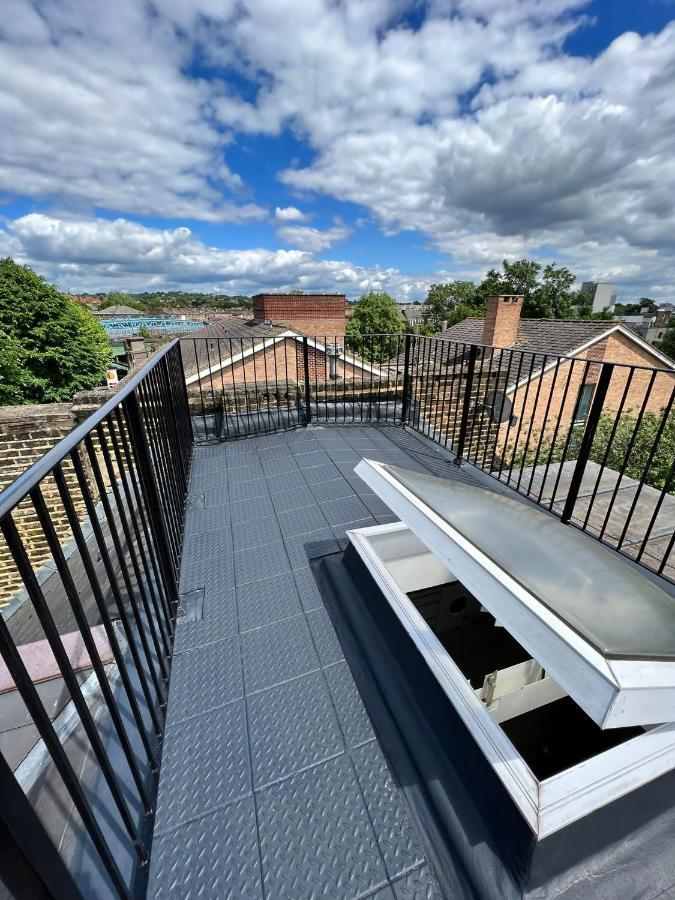 Lovely 2 Bedroom Flat With Roof Terrace In London Nw6 외부 사진